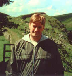 frodo.jpg (21999 bytes)